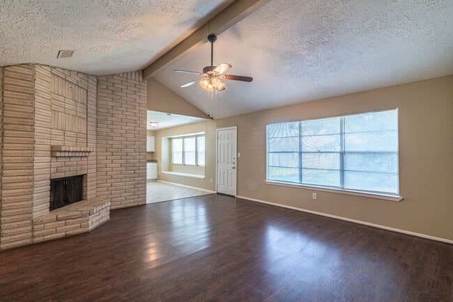 Building Photo - 14210 Galvani Dr
