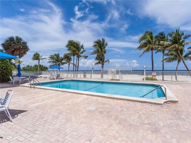 Building Photo - 1000 S Ocean Blvd