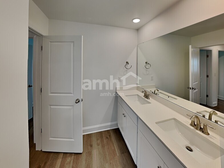 Building Photo - 4744 Smt Vw Ct