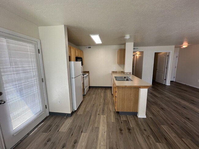 Building Photo - 11839 Cloverbrook Ln