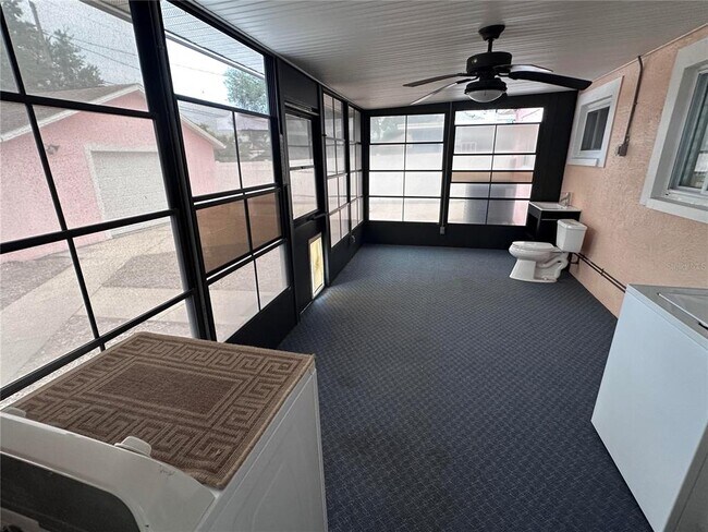 Building Photo - 10659 108th St N