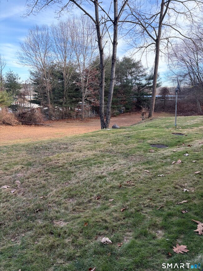 Building Photo - 270 S Windham Rd