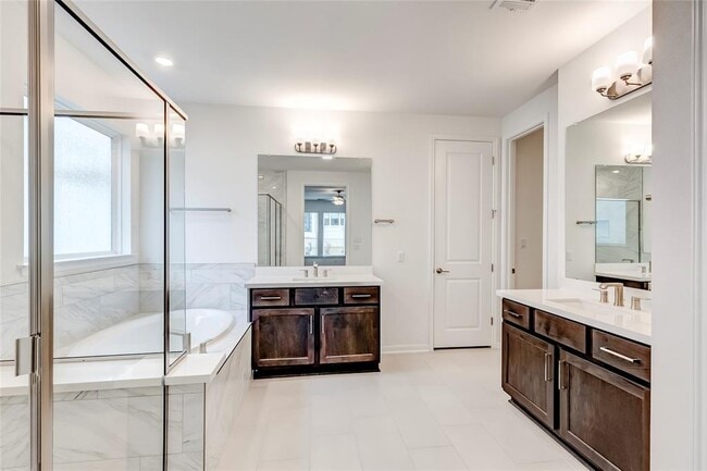 Building Photo - 5029 Carsoli Ln