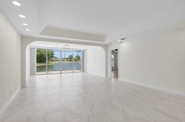 Building Photo - 9151 Pine Springs Dr