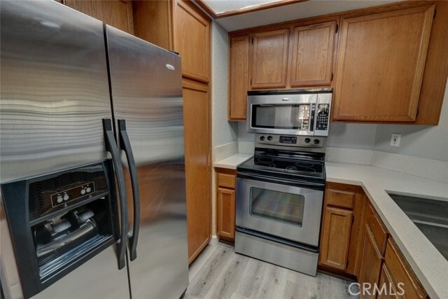 Building Photo - 310 Lake St