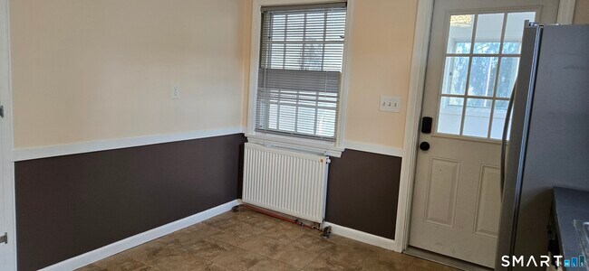 Building Photo - 92 Flagler St