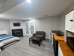 Building Photo - 1788 Tilletson Pl