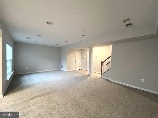 Building Photo - 9854 Snow Bird Ln