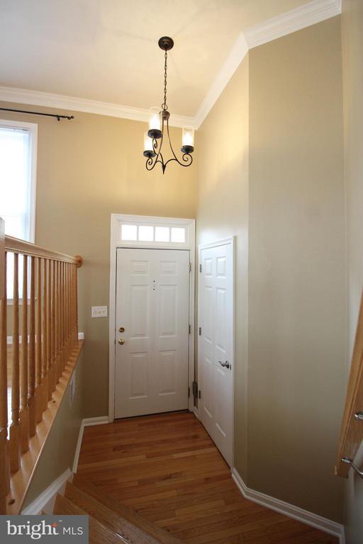 Building Photo - 10470 Courtney Dr