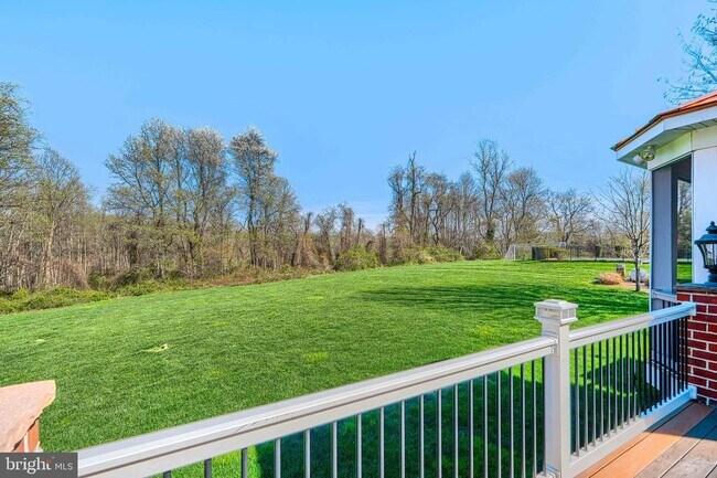 Building Photo - 1319 Martin Meadows Dr