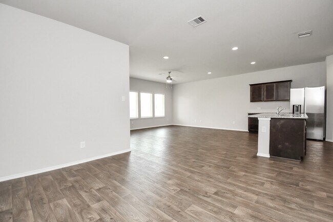 Building Photo - 23723 Harrow Fld Ln