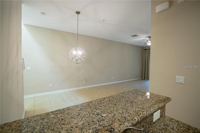 Building Photo - 14450 Desert Haven St