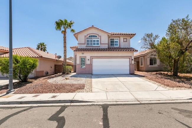 Primary Photo - Beautiful 4-Bedroom Home Near Downtown Sum...
