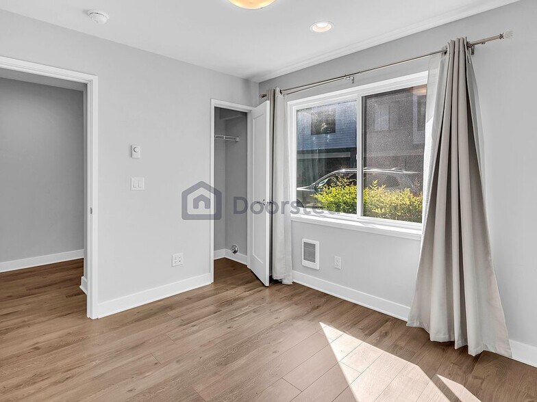 Building Photo - 18755 76th Ave W