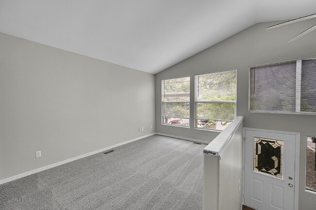 Building Photo - $2,795.00, 4 bed, 2.5 bath, located in Eng...