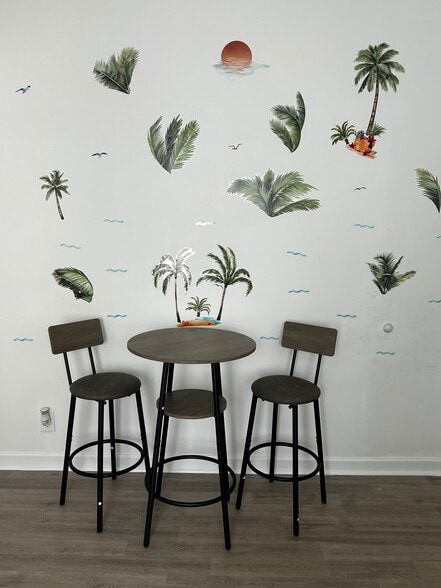 Dining Area - 2809 7th St SW