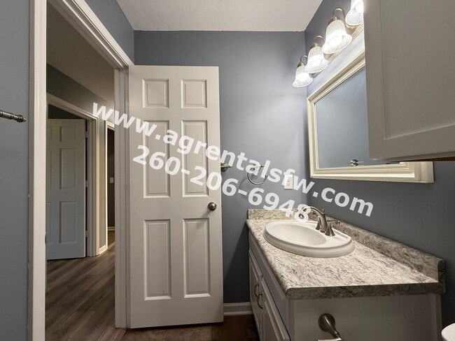 Building Photo - 7909 Grayfield Ct