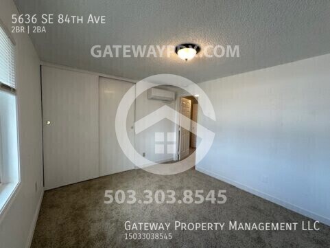 Building Photo - 5636 SE 84th Ave