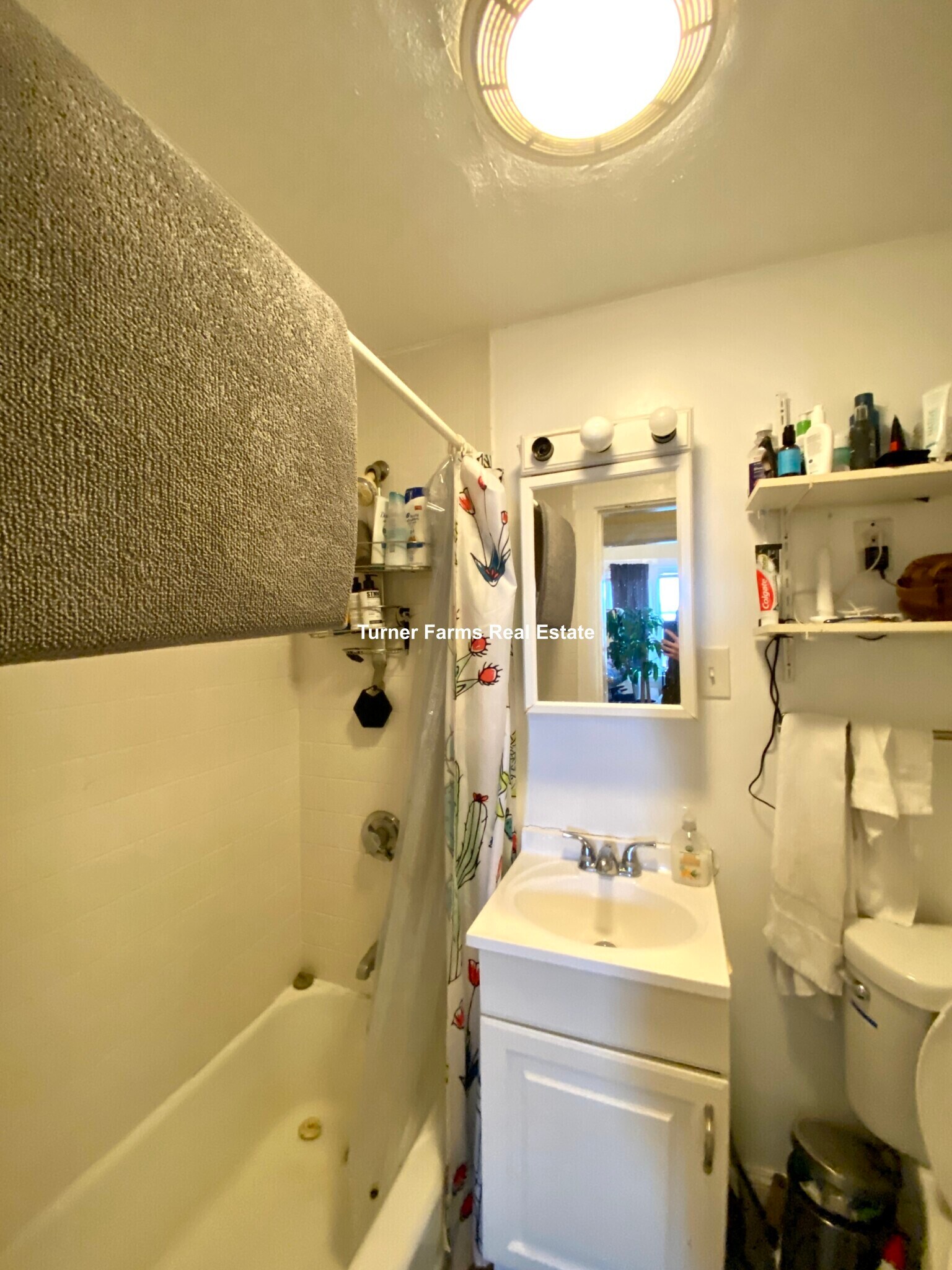 Building Photo - 59 Cedar St