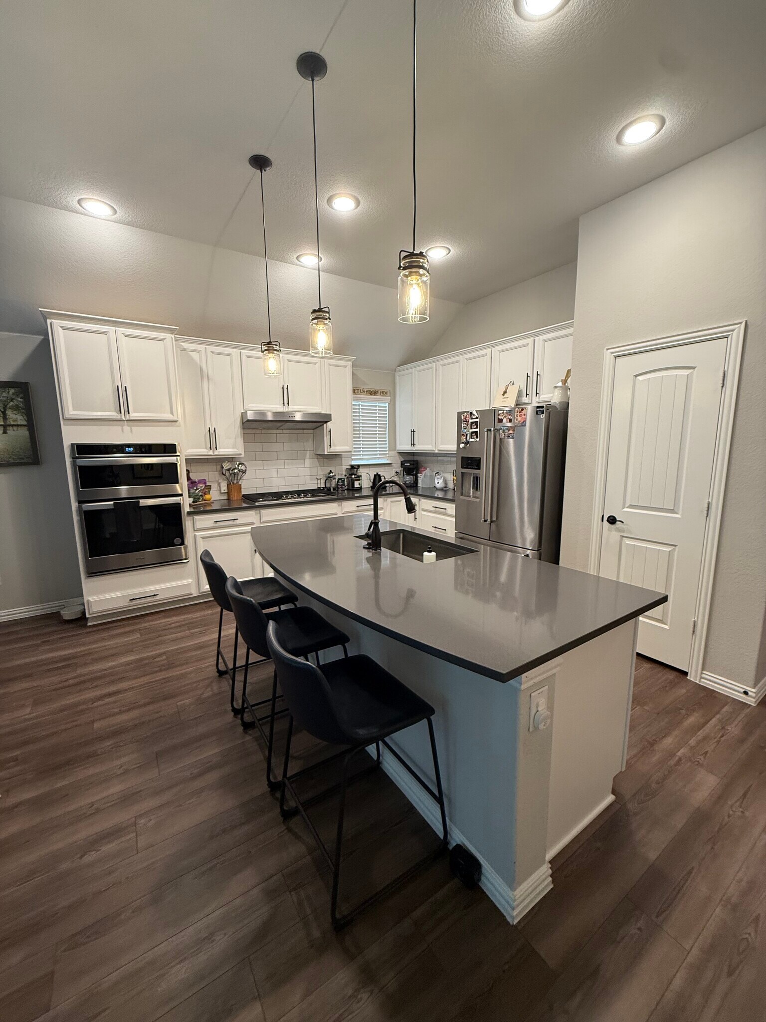 Building Photo - 928 Pinnacle Breeze Dr