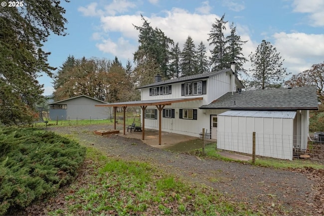 Building Photo - 3bedroom 2bath House