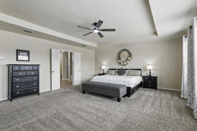 Building Photo - 12629 Shady Cedar Dr