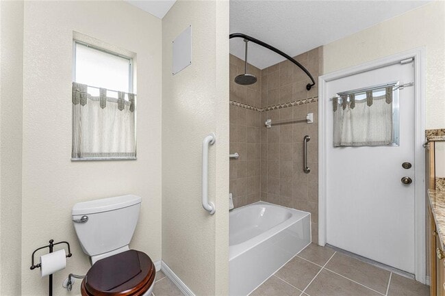 Building Photo - 289 White Marsh Ln