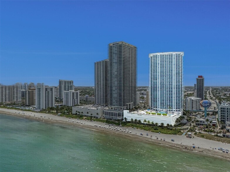 Building Photo - 1800 S Ocean Dr