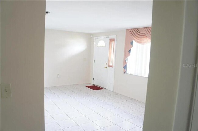 Building Photo - 7608 Camelot Rd