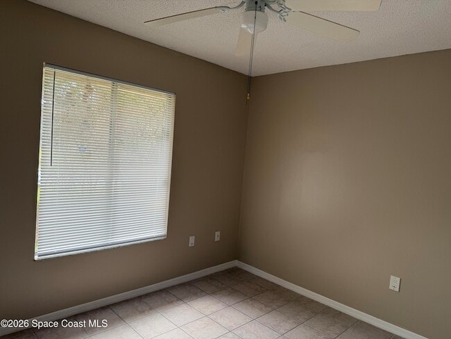 Building Photo - 1337 Helvenston St NW