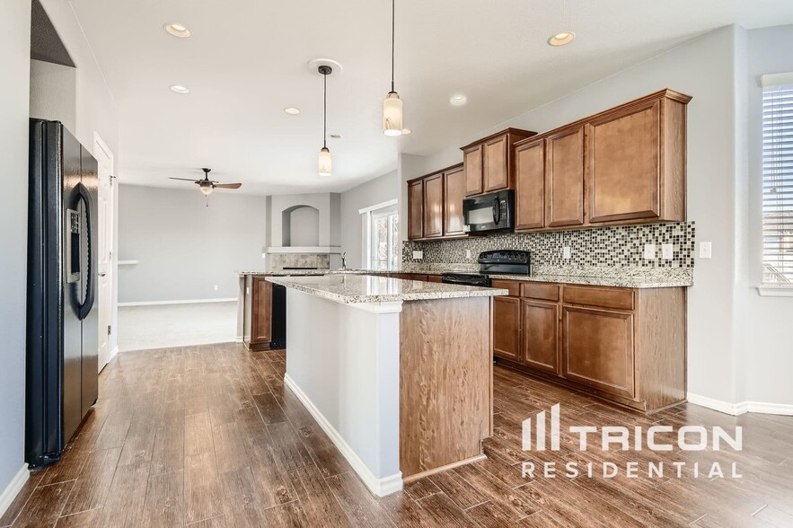 Building Photo - 4775 Sedona Cir