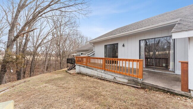 Building Photo - 3 Walter Pl