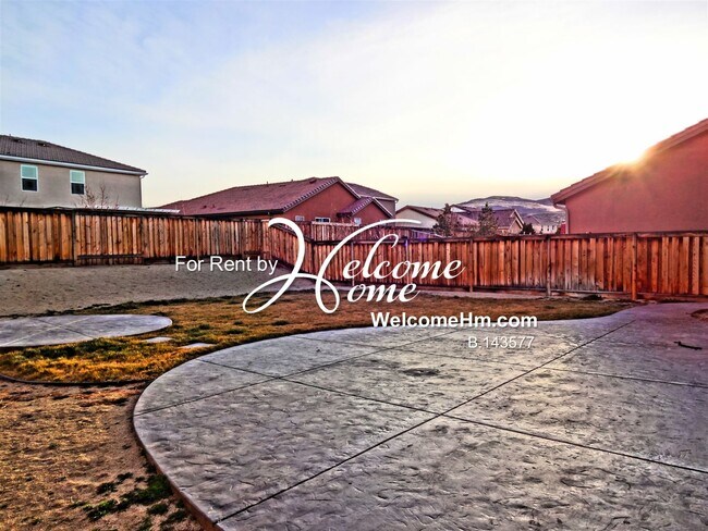 Building Photo - 360 Bulluno Dr