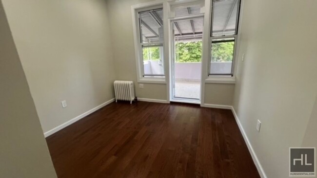 NEWLY RENOVATED VERY SPACIOUS 2 BEDROOM ... - NEWLY  RENOVATED VERY SPACIOUS  2 BEDROOM ...