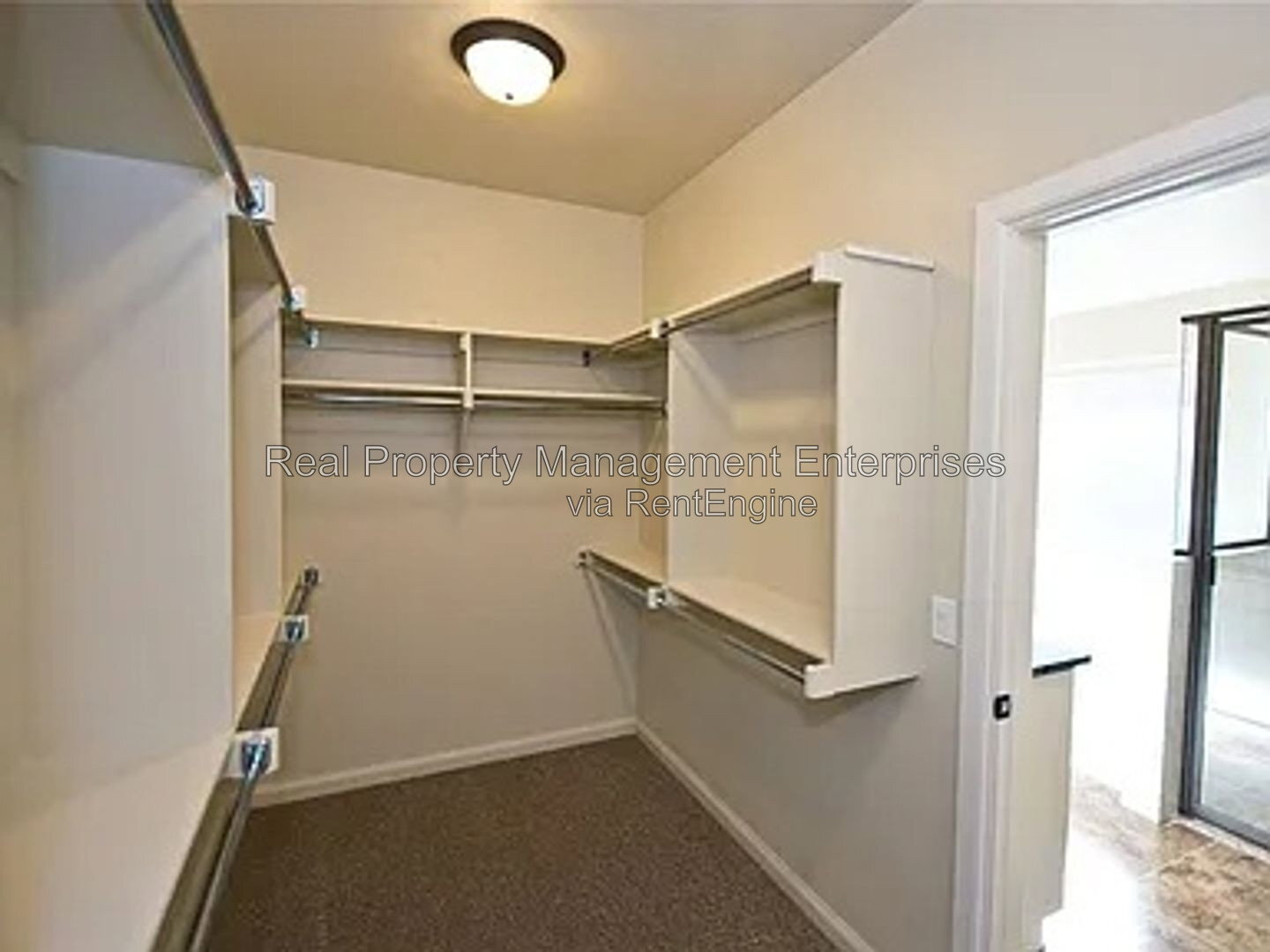 Building Photo - 18508 Maidstone Ln