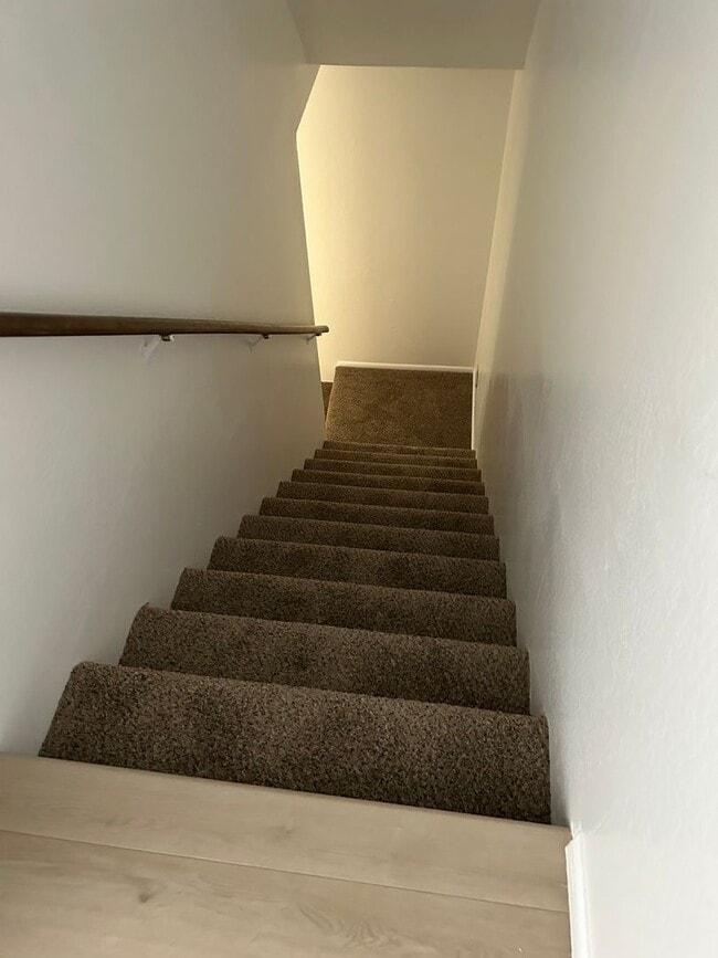 Building Photo - 3 bedroom Munds Park Home