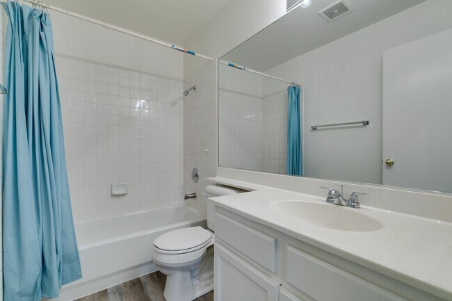 Building Photo - Single story home - NO HOA