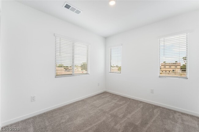 Building Photo - 2112 Abraham Ave