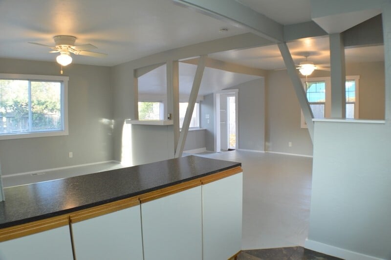 Building Photo - 151 Fremont Ave W