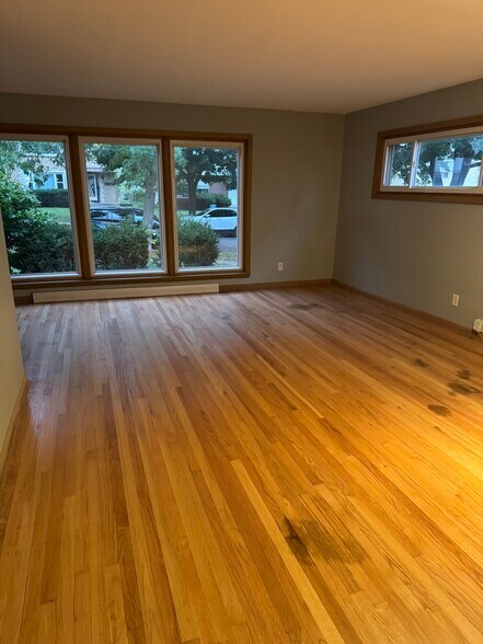 Building Photo - 3537 N 85th St