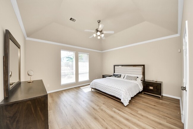 Building Photo - 9006 Sunny Brook Ln