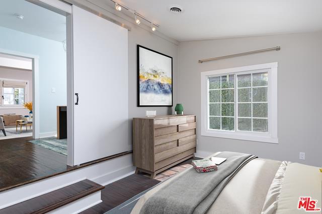 Building Photo - 1109 Arizona Ave