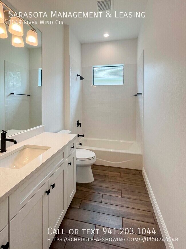 Building Photo - 1049 River Wind Cir