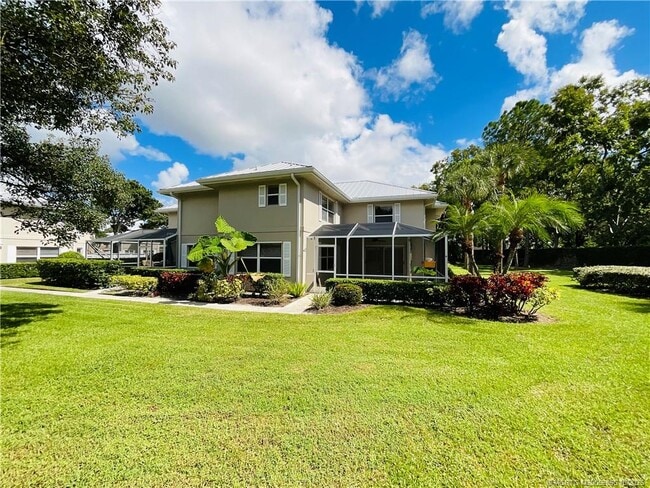 Primary Photo - 2903 SW Lakemont Pl
