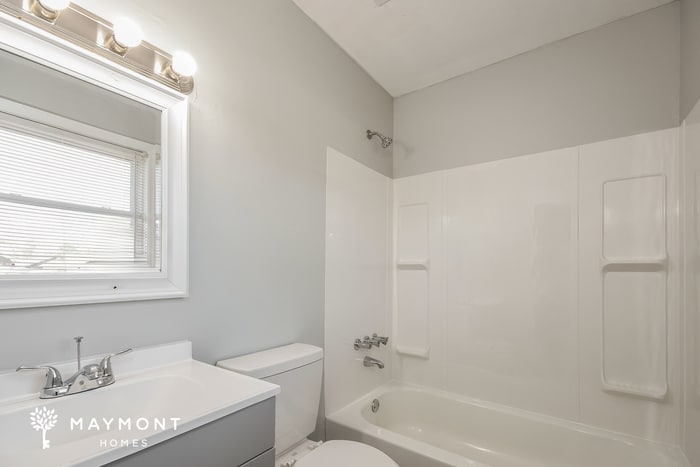 Building Photo - 614 Beauregard Rd