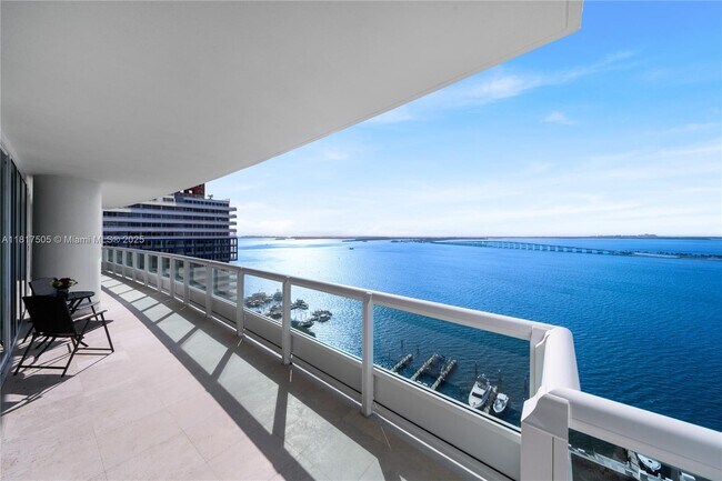 Building Photo - 1643 Brickell Ave
