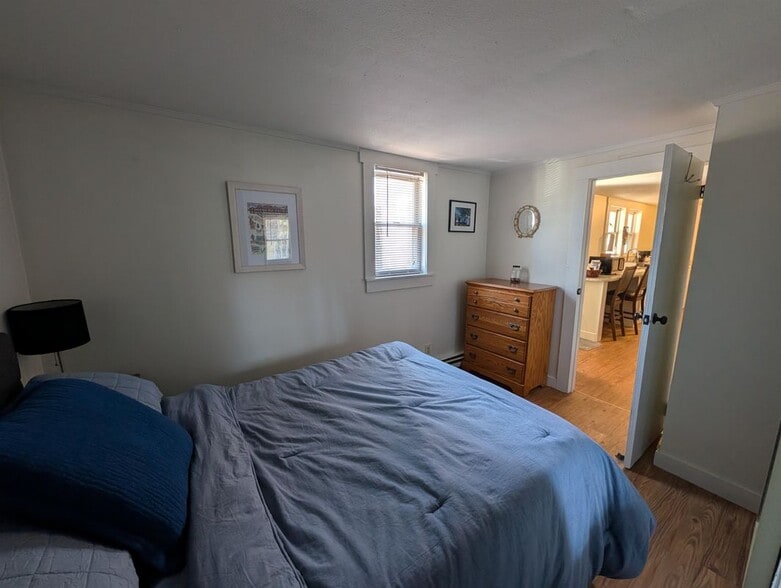 Building Photo - 73 Highland St