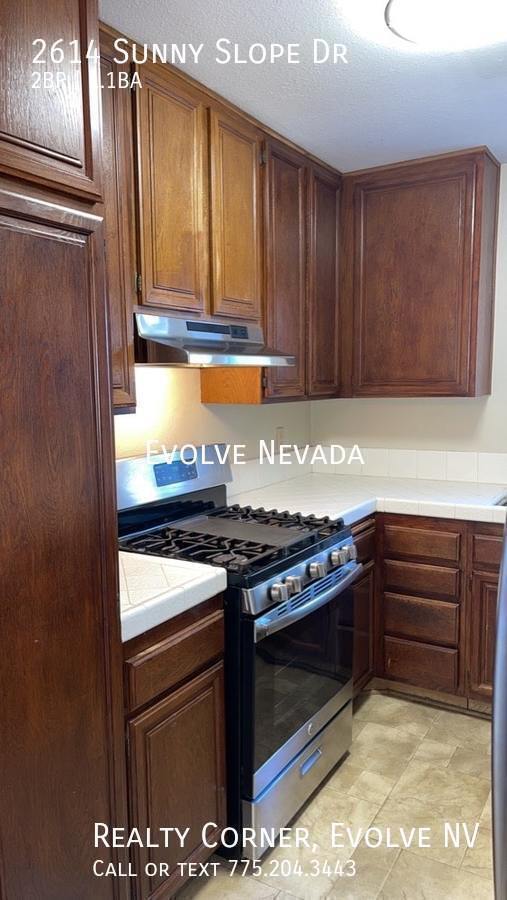 Building Photo - 2614 Sunny Slope Dr