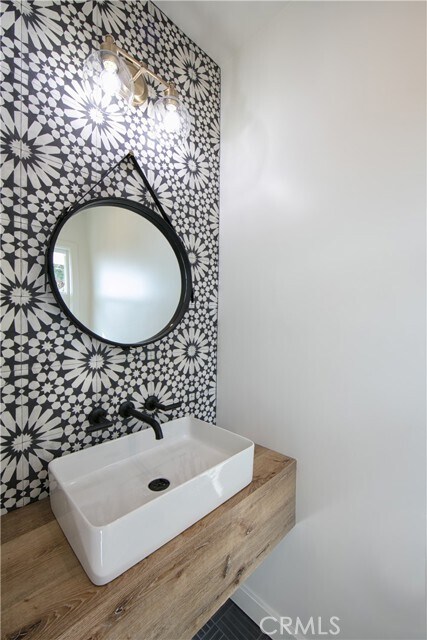 Building Photo - 1769 Bahama Pl