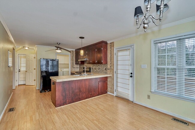 Building Photo - 11430 Wiltstaff Dr